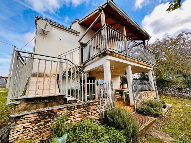 Haus Zu verkaufen - Istarska Oprtalj - foto 2/20