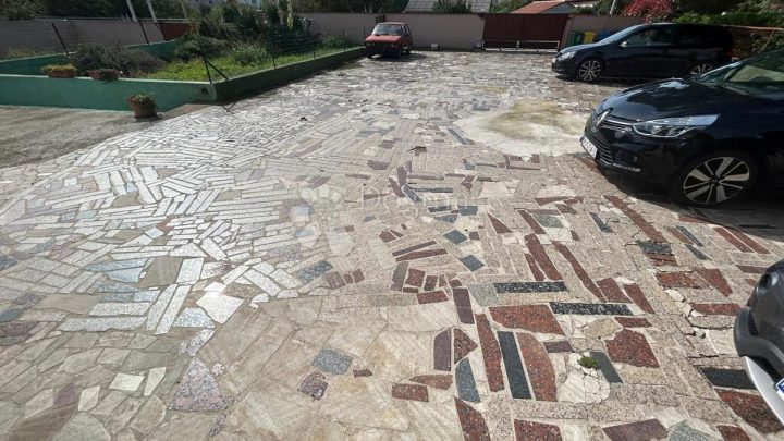Kuća na prodaju 154 m² – Pula