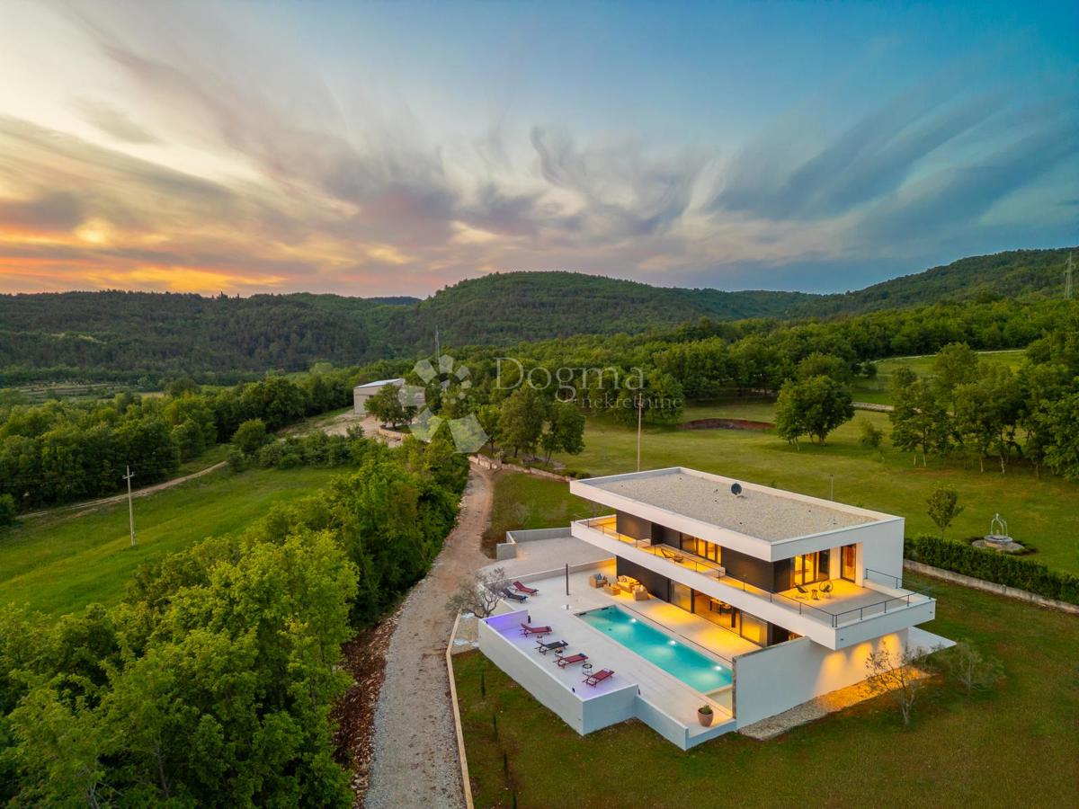 Haus Zu verkaufen - ISTARSKA GROŽNJAN