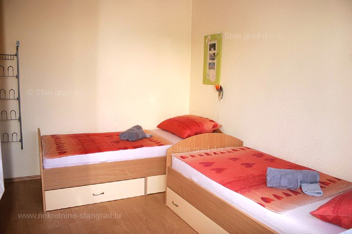 Apartma Na predaj - PRIMORSKO-GORANSKA KRK