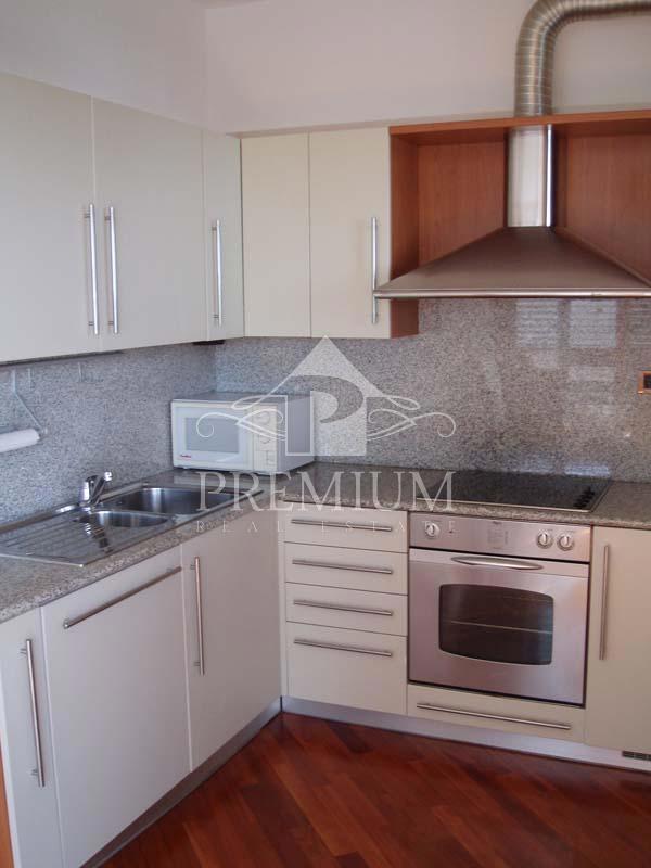 Appartement À louer - PRIMORSKO-GORANSKA OPATIJA