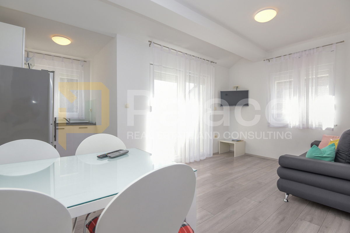 Apartmán K pronájmu - ŠIBENSKO-KNINSKA ŠIBENIK