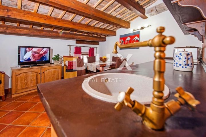 Apartment Zu verkaufen - Istarska Rovinj - foto 3/13