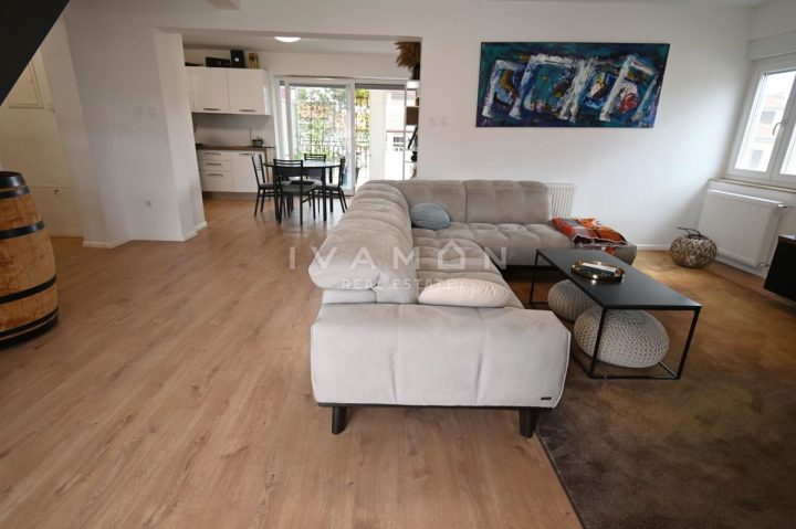 Mieszkanie na sprzedaż 126 m² – Poreč