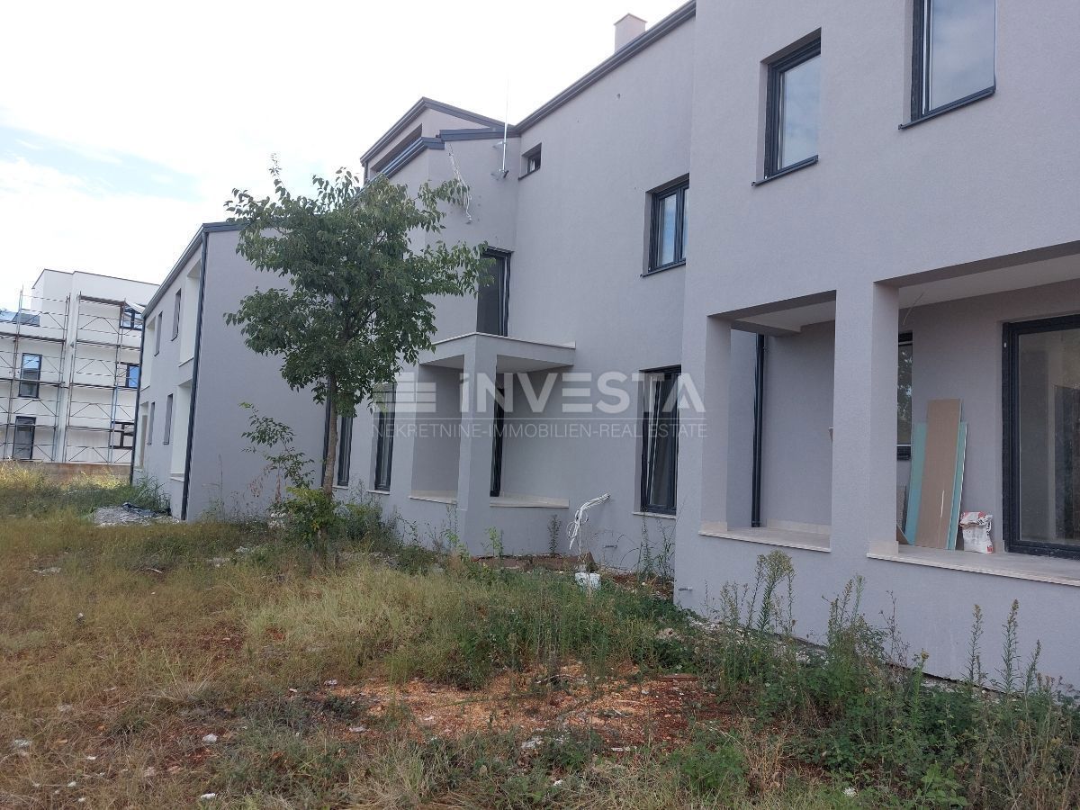 Apartma Na predaj - ISTARSKA POREČ