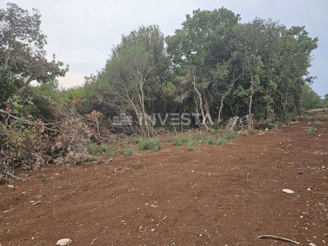 Zemljište na prodaju 1236 m² – Vodnjan