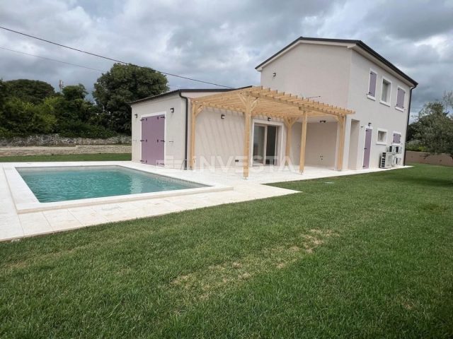 Dom na predaj 157 m² – Marčana