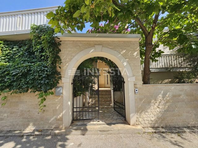 House for sale 353 m² – Ližnjan