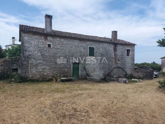 Kuća na prodaju 250 m² – Višnjan