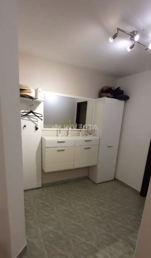 Apartma Na predaj - ISTARSKA POREČ