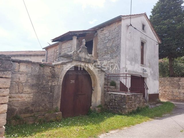 Casa in vendita 220 m² – Tinjan