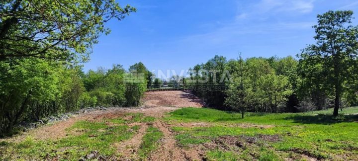 Grundstück zu verkaufen 693 m² – Rojnići