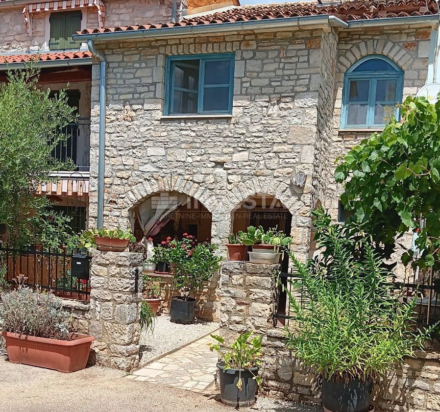 Hiša Naprodaj - ISTARSKA Poreč