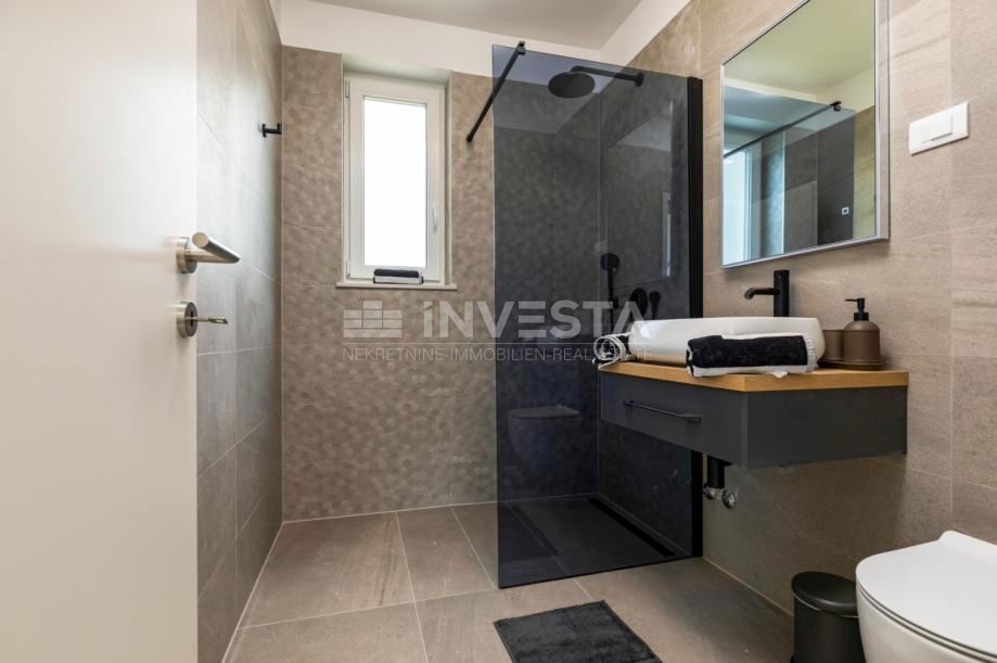 Haus Zu verkaufen - ISTARSKA SVETVINČENAT