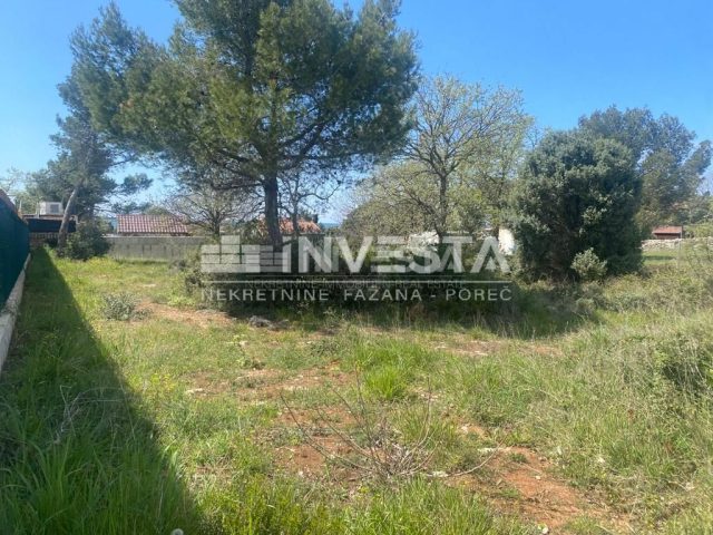 Terrain à vendre 904 m² – Peroj