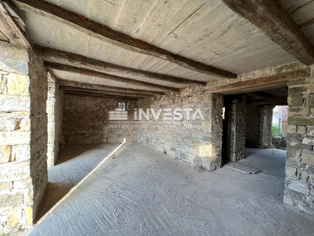 Kuća Na prodaju - ISTARSKA MOTOVUN