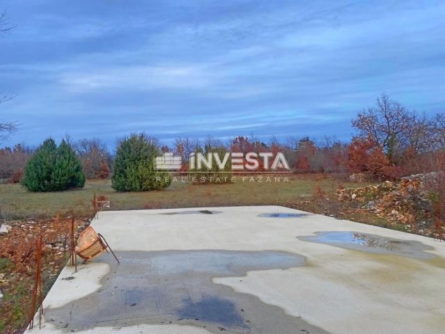 Grundstück Zu verkaufen - Istarska Svetvinčenat - foto 2/12