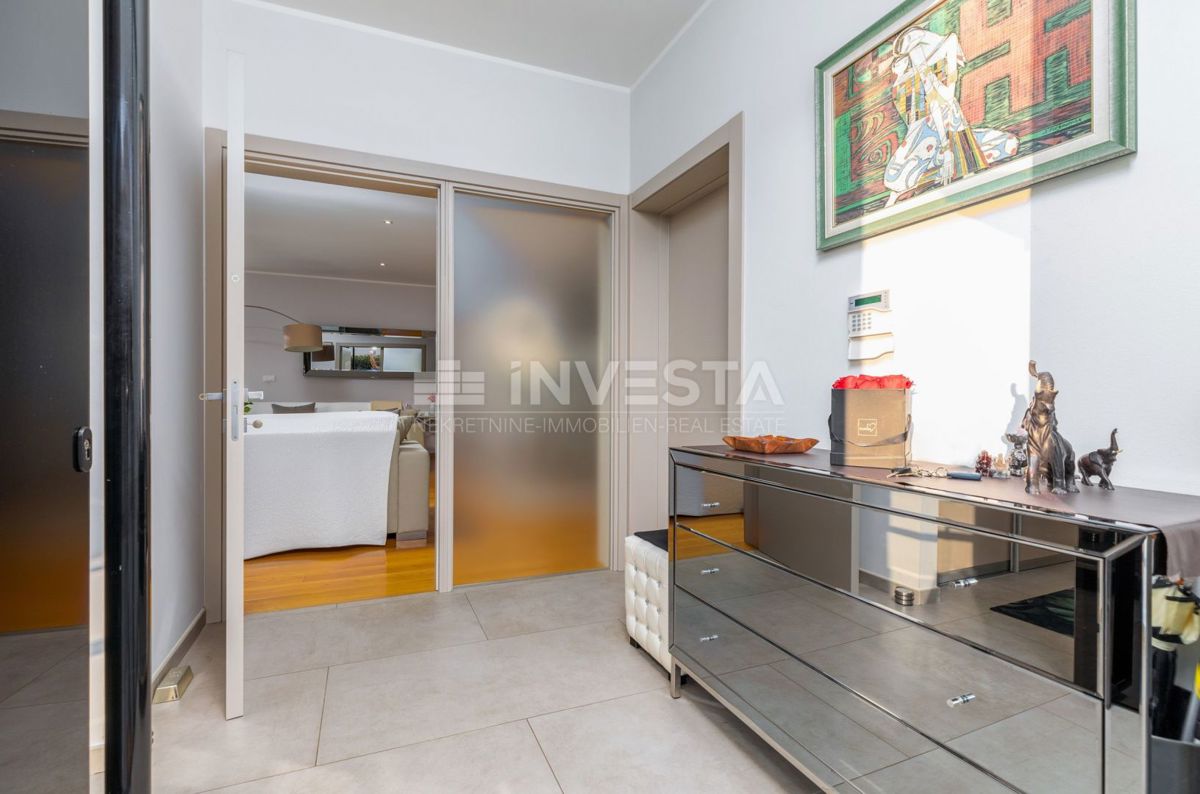 Casa In vendita - ISTARSKA FAŽANA