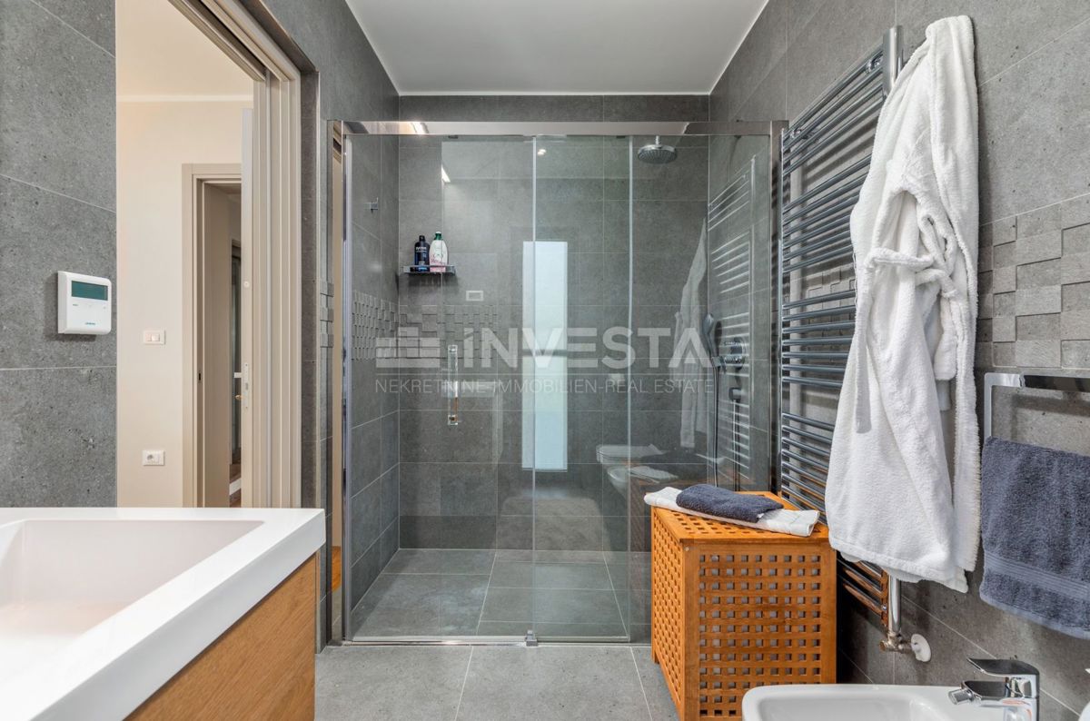 Casa In vendita - ISTARSKA FAŽANA