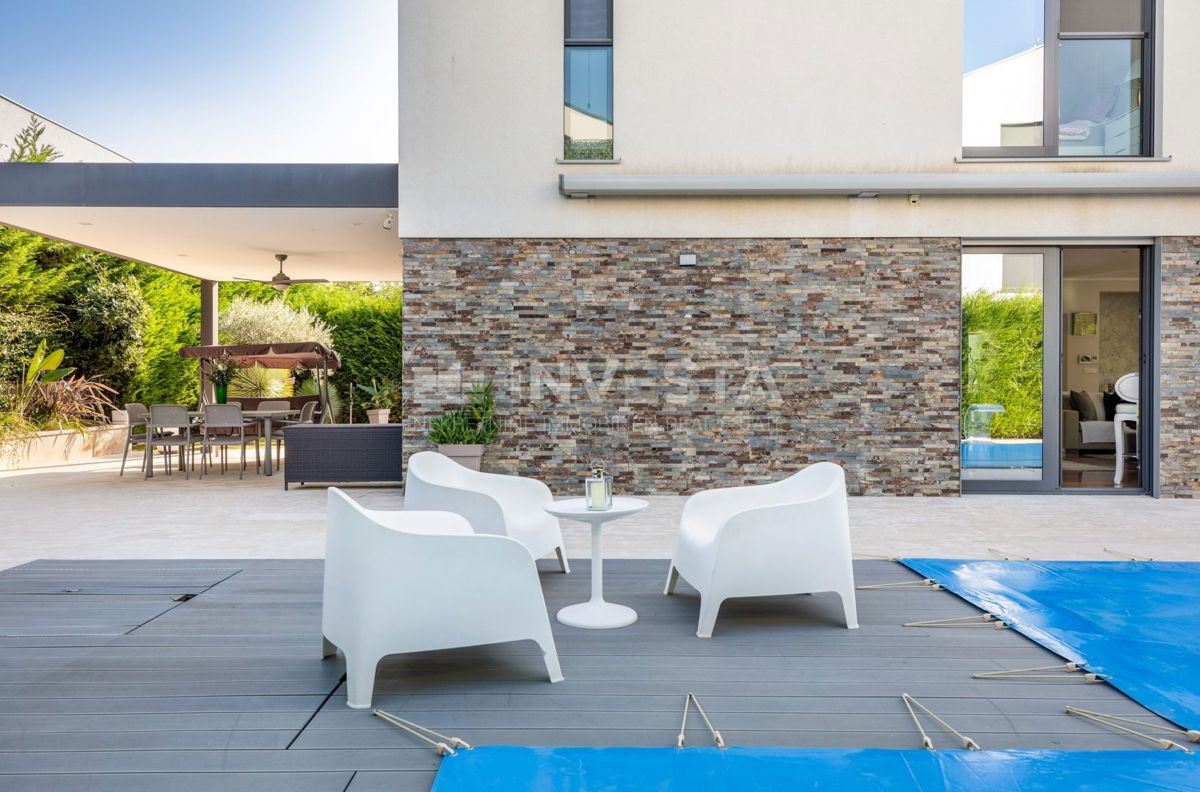 Casa In vendita - ISTARSKA FAŽANA