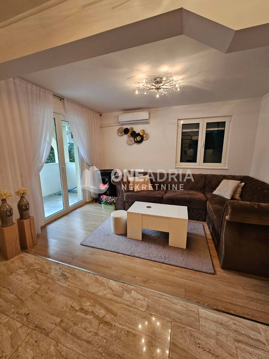 Flat For sale - PRIMORSKO-GORANSKA KRALJEVICA