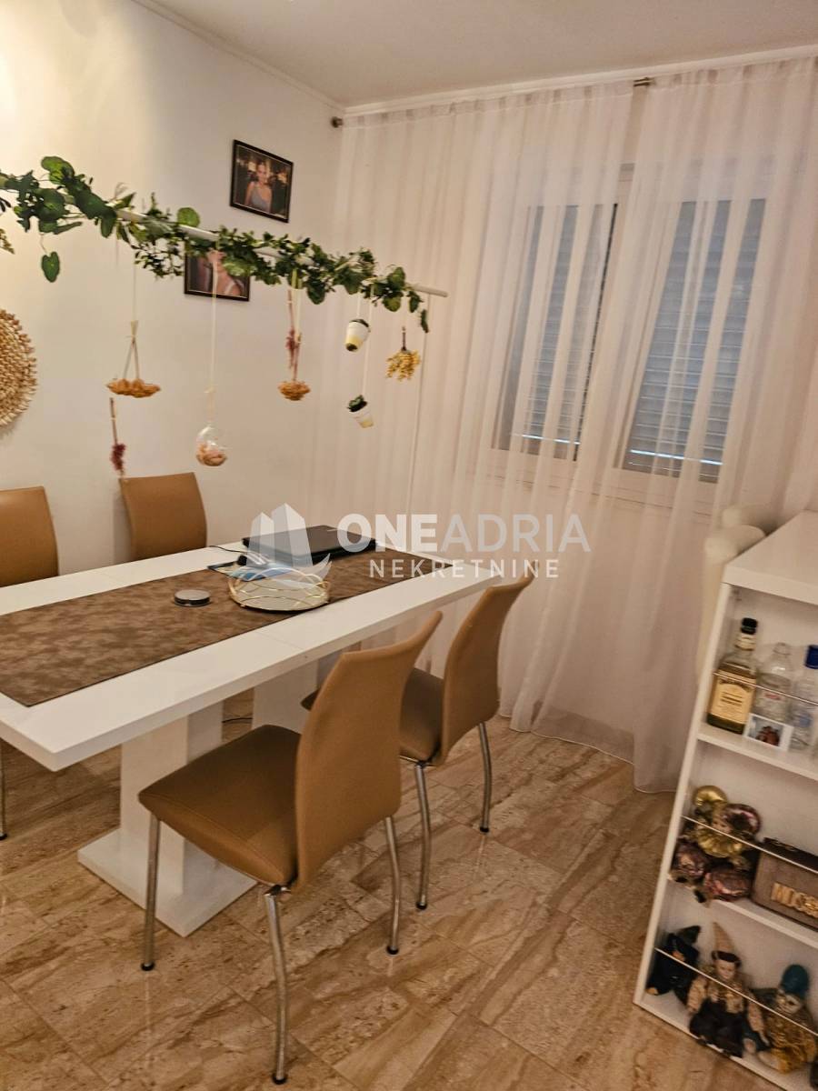 Flat For sale - PRIMORSKO-GORANSKA KRALJEVICA