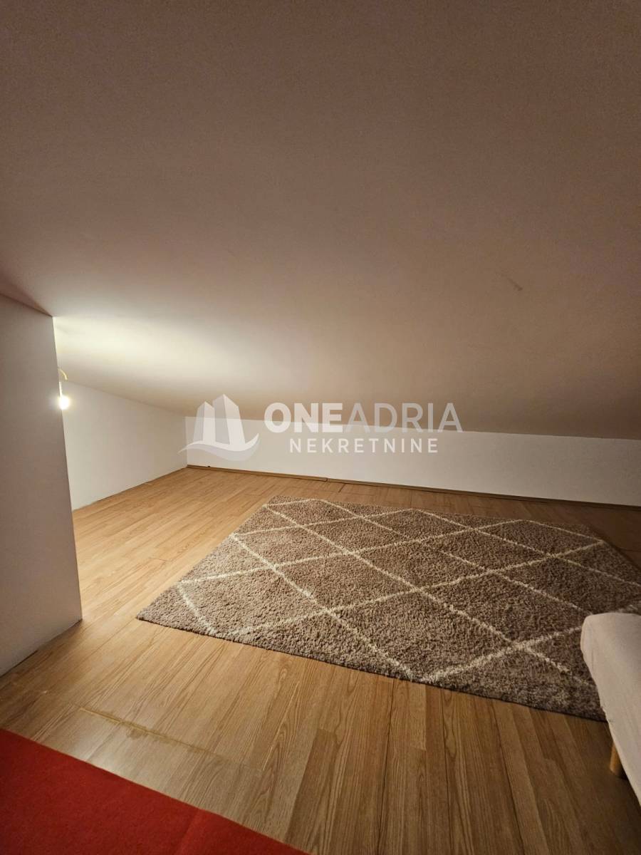 Flat For sale - PRIMORSKO-GORANSKA KRALJEVICA