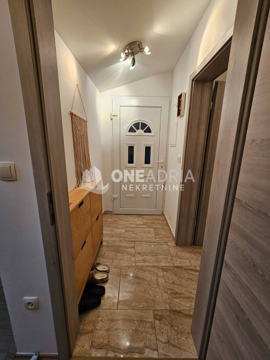 Flat For sale - PRIMORSKO-GORANSKA KRALJEVICA