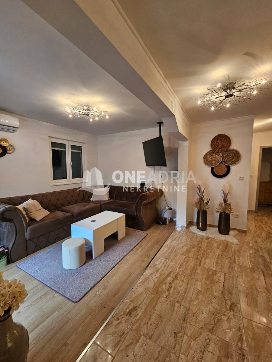 Flat For sale - PRIMORSKO-GORANSKA KRALJEVICA