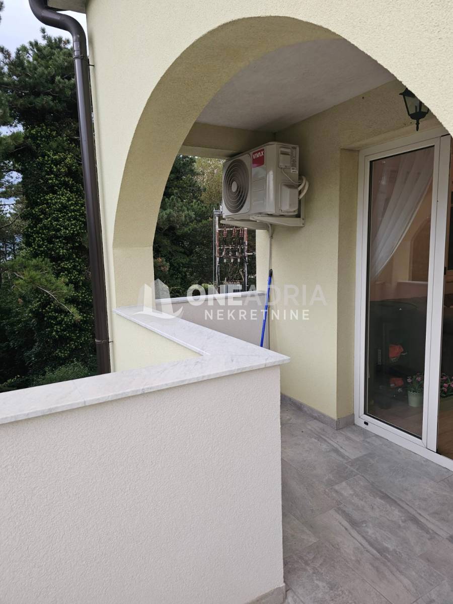 Flat For sale - PRIMORSKO-GORANSKA KRALJEVICA