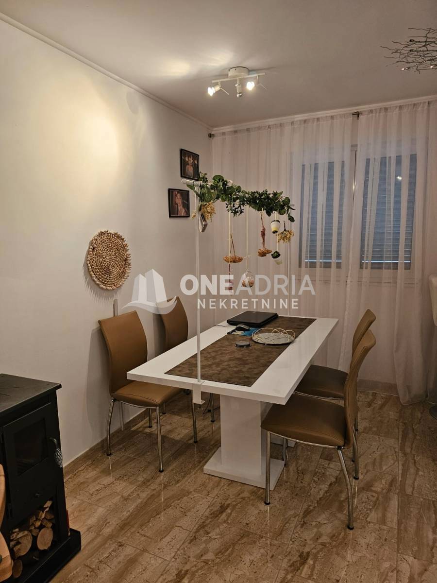 Flat For sale - PRIMORSKO-GORANSKA KRALJEVICA