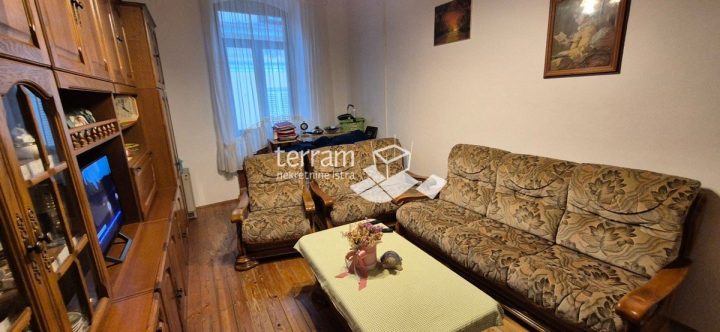 Appartement à vendre 70 m² – Pula