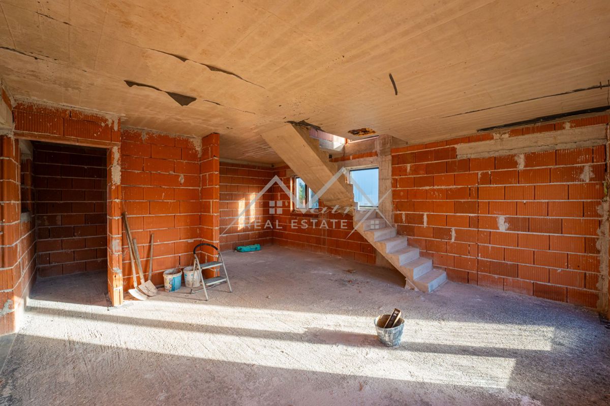 House For sale - ISTARSKA MEDULIN