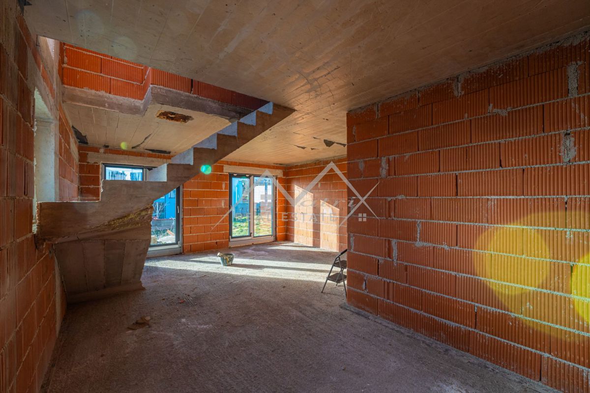 House For sale - ISTARSKA MEDULIN
