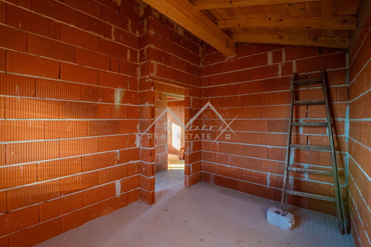 House For sale - ISTARSKA MEDULIN
