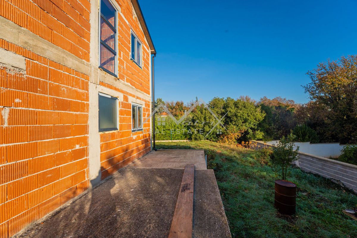 House For sale - ISTARSKA MEDULIN