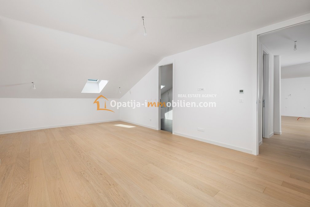 Apartmán Na predaj - PRIMORSKO-GORANSKA OPATIJA