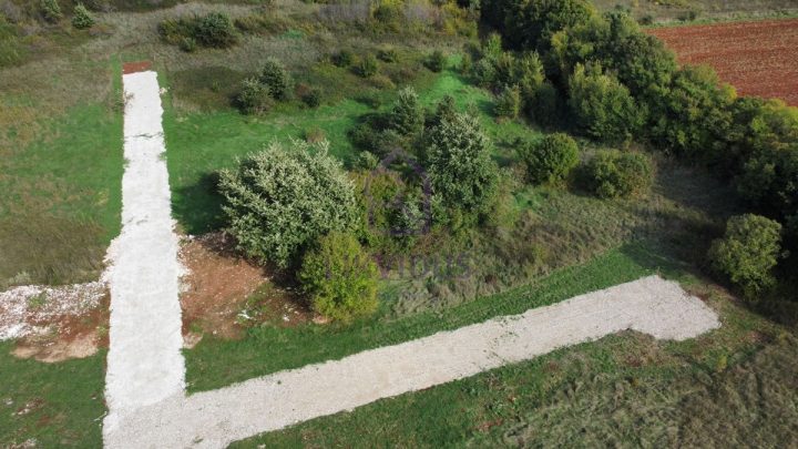 Parcela na predaj 1684 m² – Hreljići