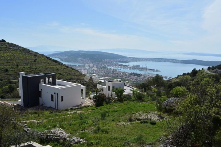 Parcela na predaj 11151 m² – Seget Gornji