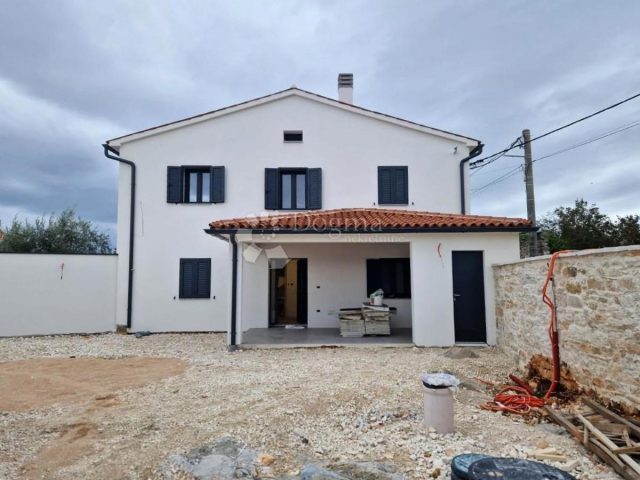 Kuća na prodaju 183 m² – Vodnjan