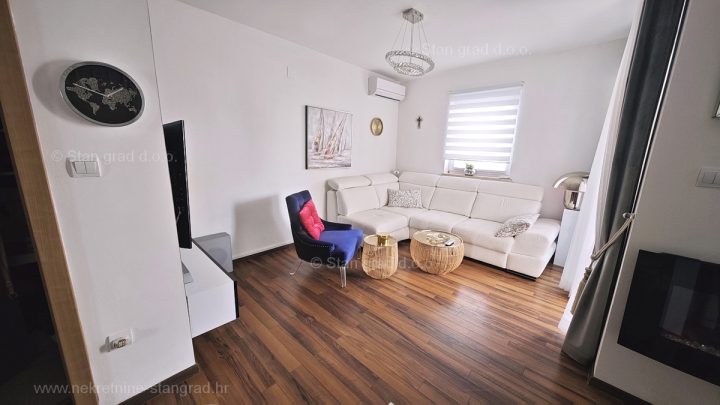 Flat for sale 44 m² – Šilo