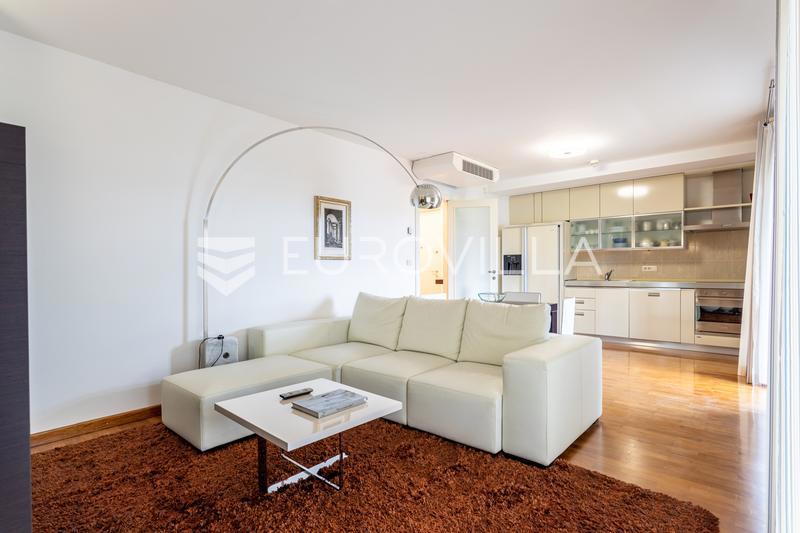 Flat For sale - SPLITSKO-DALMATINSKA SPLIT