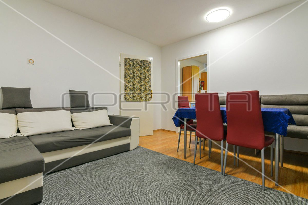 Apartment Zu verkaufen - KARLOVAČKA KARLOVAC