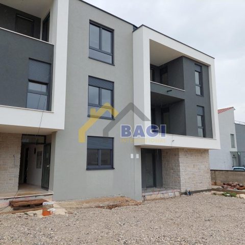 Flat for sale 112 m² – Pula