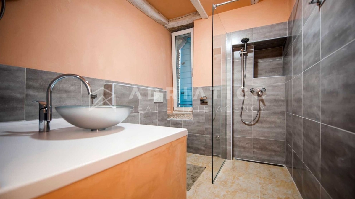 Casa In vendita - ISTARSKA ROVINJ