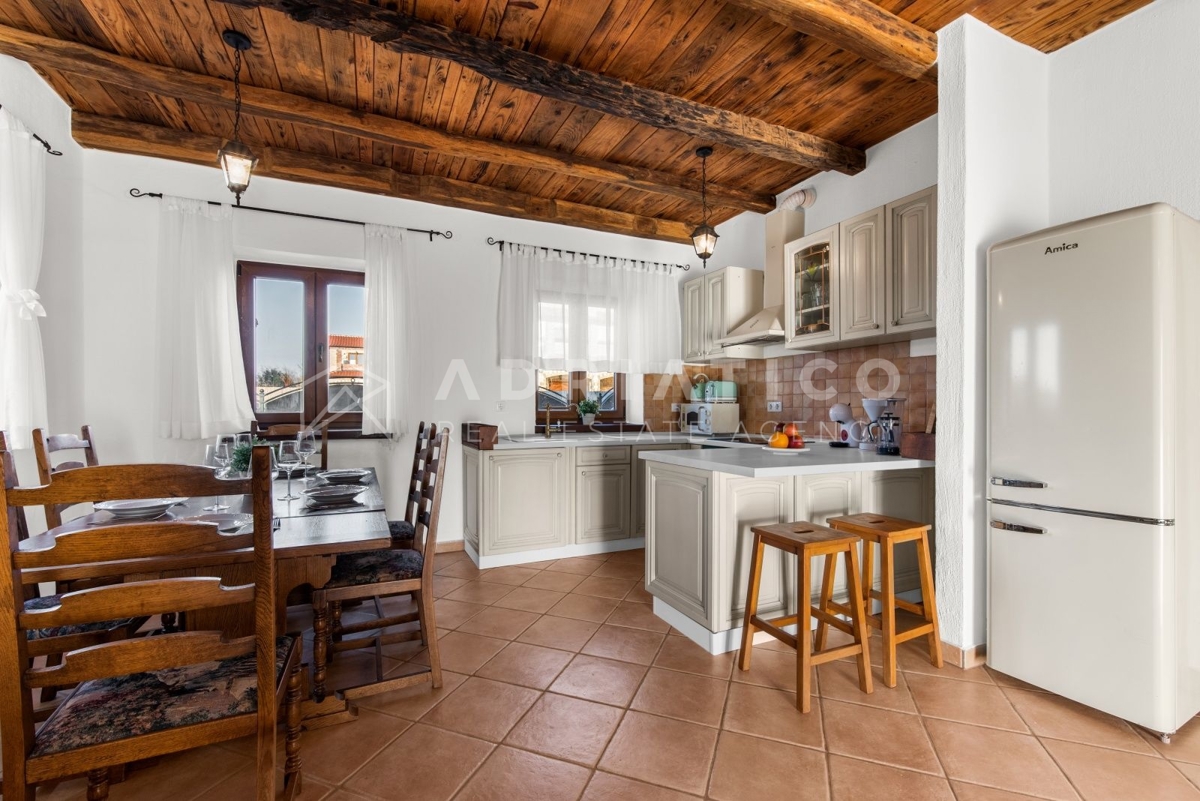Haus Zu verkaufen - ISTARSKA SVETVINČENAT