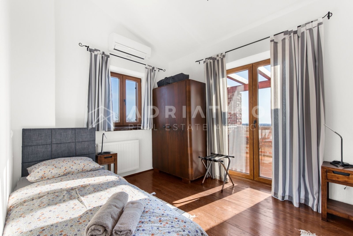 Haus Zu verkaufen - ISTARSKA SVETVINČENAT