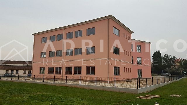 Locaux commerciaux À vendre - ISTARSKA ROVINJ