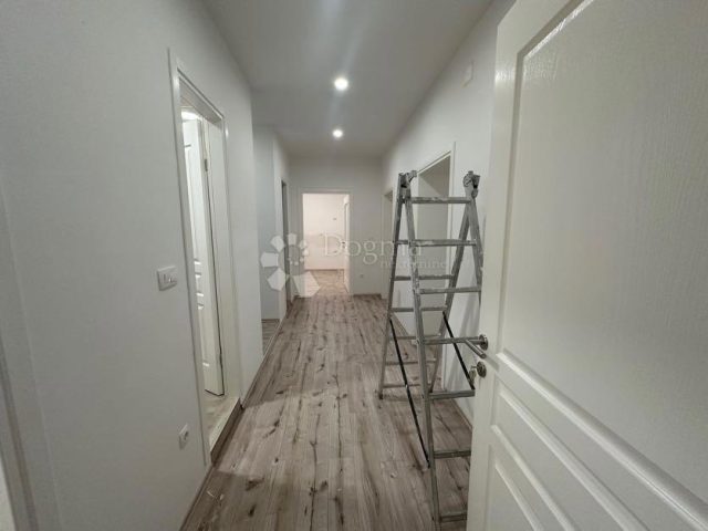 Apartma na predaj 75 m² – Gospić