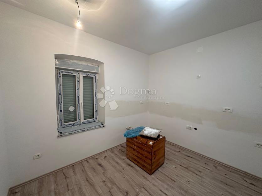 Apartment Zu verkaufen - LIČKO-SENJSKA GOSPIĆ